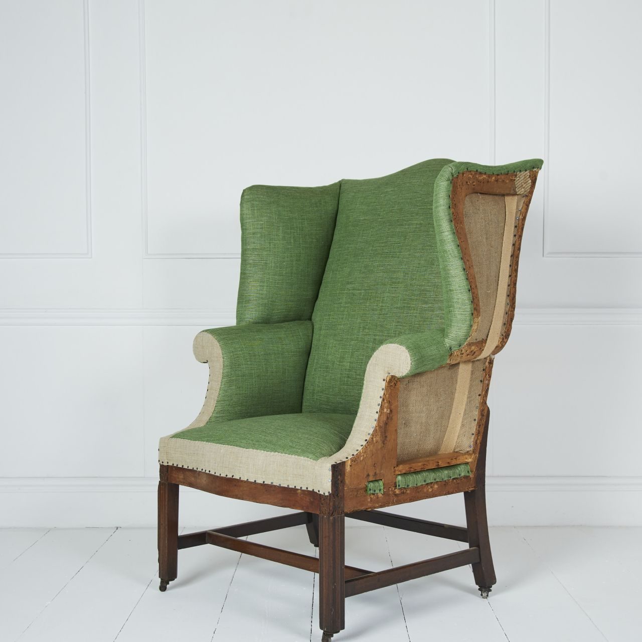 georgian-wingchair-linen